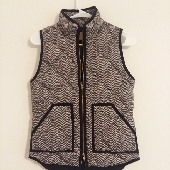 J. Crew Jackets & Blazers - J.Crew Women's Excursion vest  Herringbone